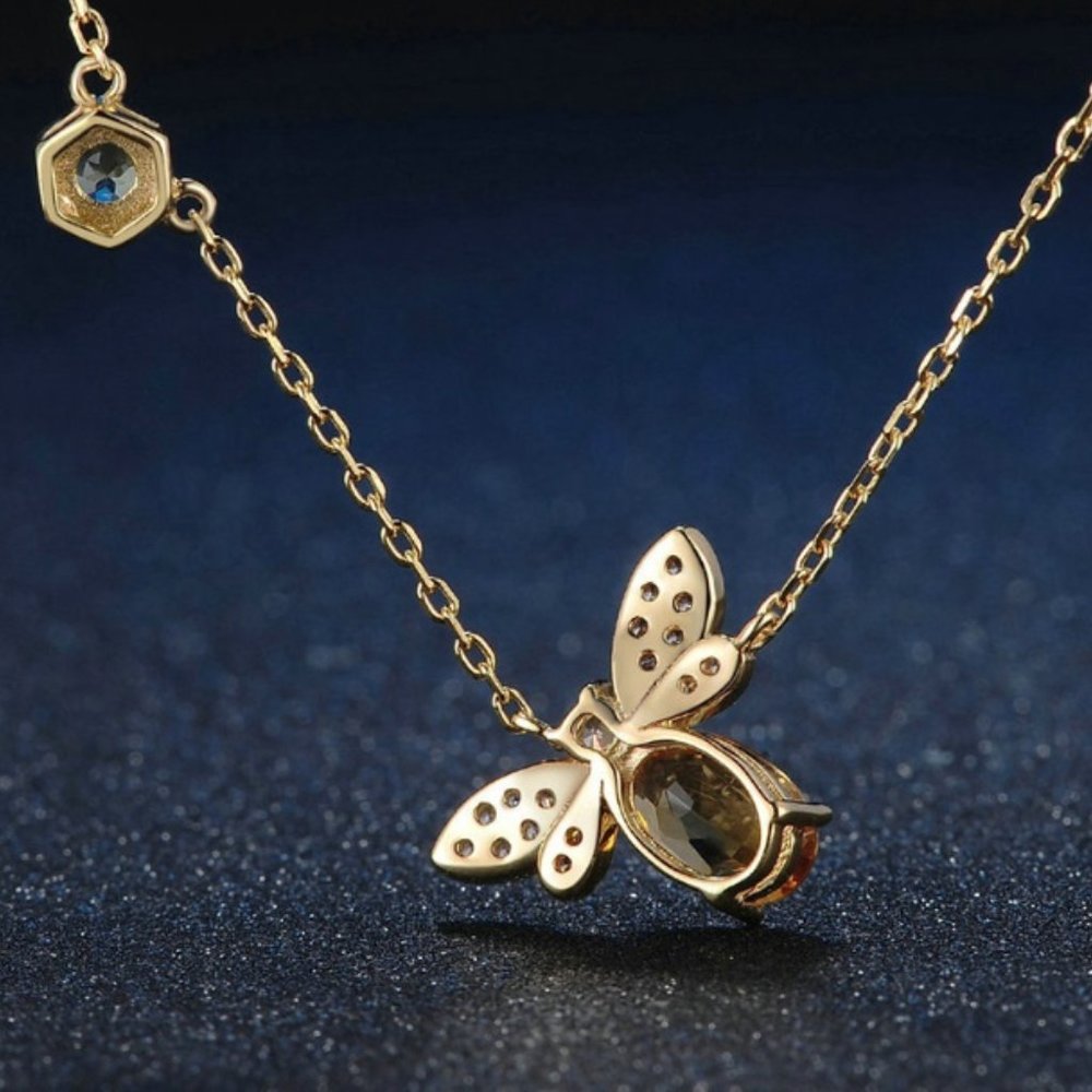 Bee necklace gold tone citrine  peridot - Picture 2 of 4